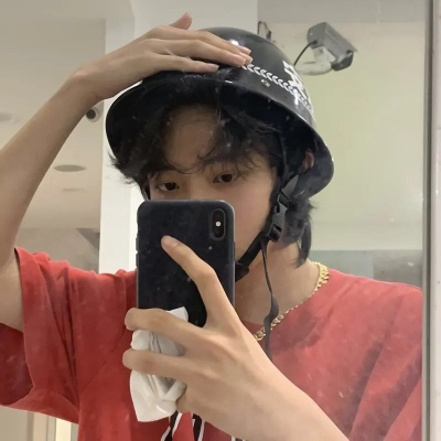 简单大方阳光温暖的男生头像(精选20张)