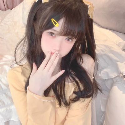 高级感拉满的头像女(共18张)