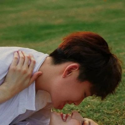 高级感不俗气的情侣头像(共18张)