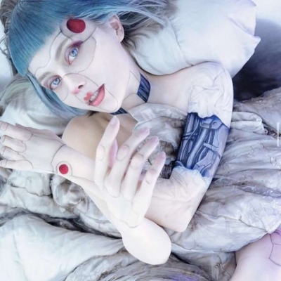 帅哥靓女混合头像(共20张)