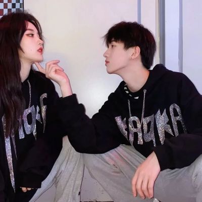 2023最潮最火情侣头像(20张)