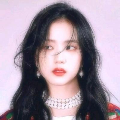 2023唯美意境的qq女生头像(22张)