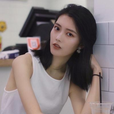 女生文艺范的微信高清头像(精选21张)