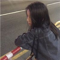 qq头像女生伤感孤独头像图片(精选22张)