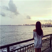 qq头像女生伤感孤独头像图片(精选22张)