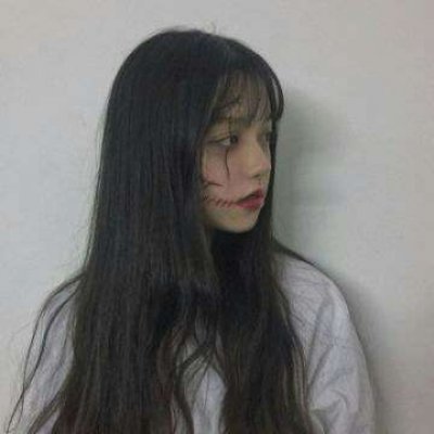 qq头像女生伤感孤独头像图片(精选22张)