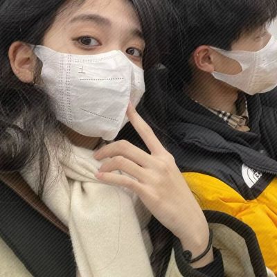 高清清新比较冷漠的情侣头像图片(优选20张)