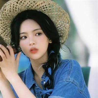 漂亮的神仙颜值优质网络女神头像图片(22张)