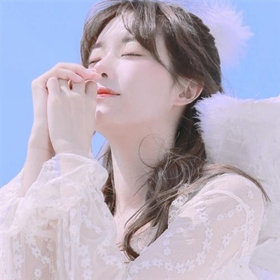 漂亮的神仙颜值优质网络女神头像图片(22张)