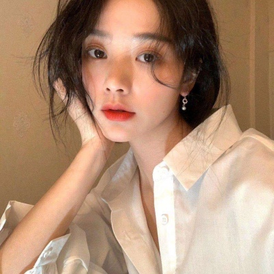 高清漂亮好看的头像酷女生现代图片(22张)