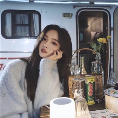 高清漂亮好看的头像酷女生现代图片(22张)