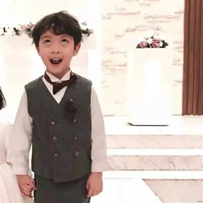 最新萌娃情侣头像一对两张(共18张)