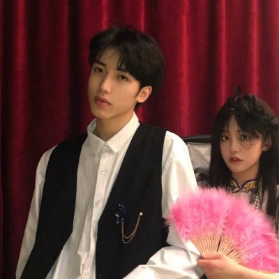 2023唯美微信情侣头像一对两张(优选20张)