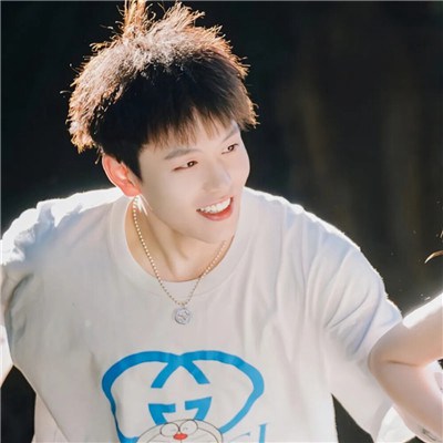 2023唯美微信情侣头像一对两张(优选20张)