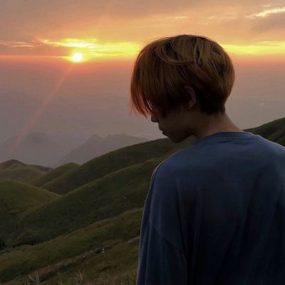 2023帅气成熟男人头像图片(精选20张)