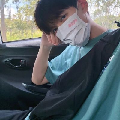 2023帅气成熟男人头像图片(精选20张)