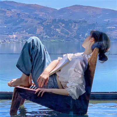 有意境的女生背影头像大全精选(优选18张)