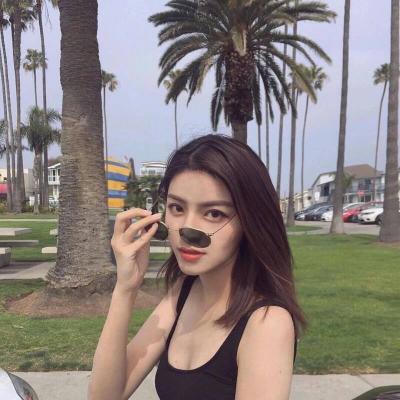 2023年女生高清头像图片(22张)