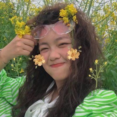 2023最红美女头像(22张)