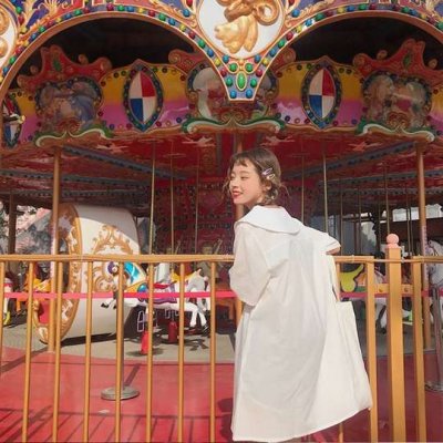 高清时尚好看的头像女生图片(共20张)