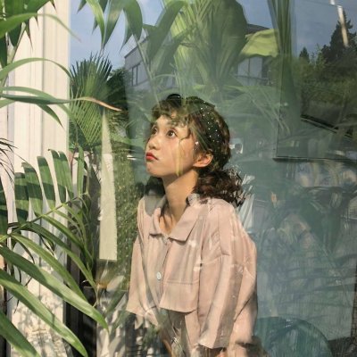 高清时尚好看的头像女生图片(共20张)