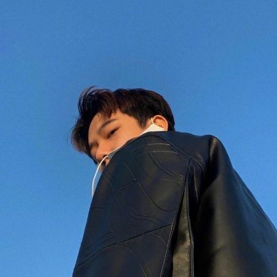 勾搭女人的专用高情商男头像(精选20张)