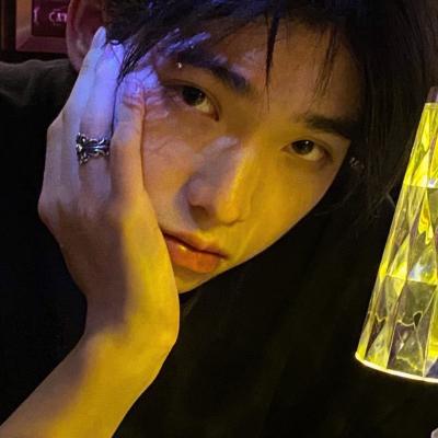 勾搭女人的专用高情商男头像(精选20张)