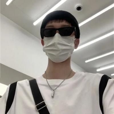 勾搭女人的专用高情商男头像(精选20张)