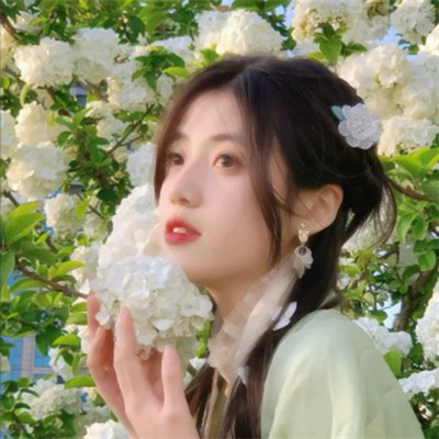 绿色系小清新女生头像(共20张)