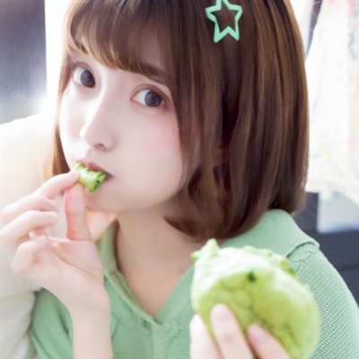 微信头像女生简单大方(精选18张)