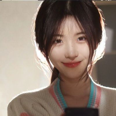 微信头像女生简单大方(精选18张)