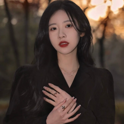 适合女生的微信头像图片(优选16张)