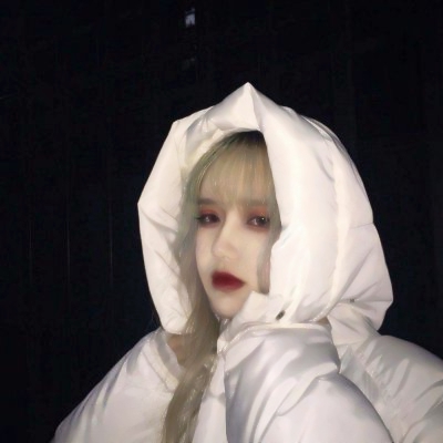 适合女生的微信头像图片(优选16张)