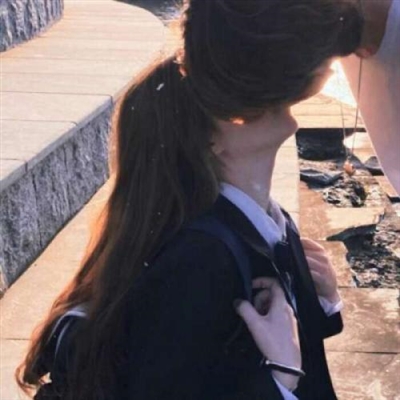 最难找到的情侣头像一人一半(18张)