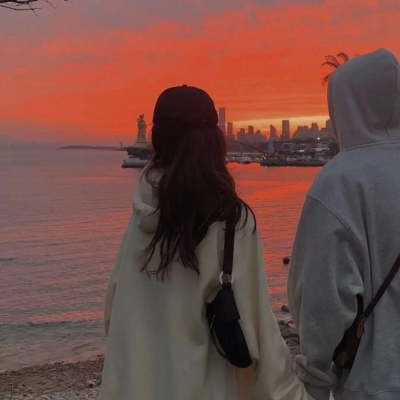 最难找到的情侣头像一人一半(18张)