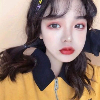 孤傲冷艳淡漠女生头像(精选20张)