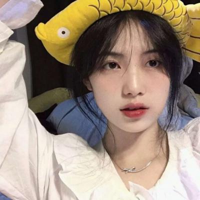 孤傲冷艳淡漠女生头像(精选20张)