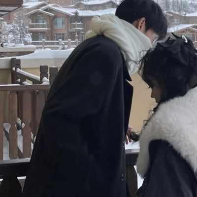 高级感不俗气的情侣头像(共32张)