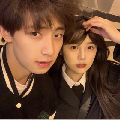 高级感不俗气的情侣头像(共32张)