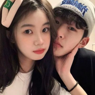 高级感不俗气的情侣头像(共32张)