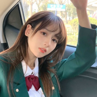 神仙女生真人头像(18张)