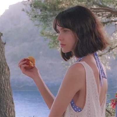 超好看的女生头像真人(精选18张)