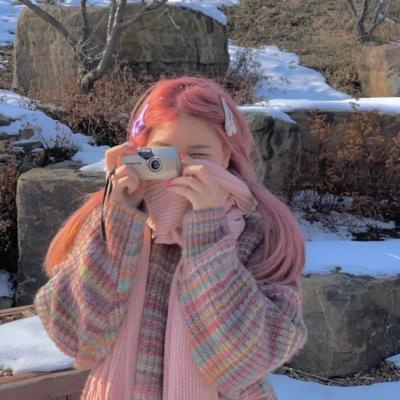 寓意好的甜美粉色系女孩头像图片(18张)