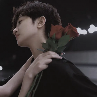 高冷情侣头像一男一女真人(精选16张)