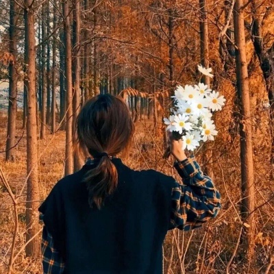 高级感十足的情侣头像唯美(精选18张)