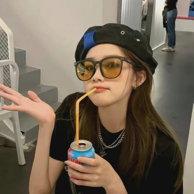 又简单又好看的头像可爱女(共18张)