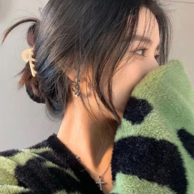 又简单又好看的头像可爱女(共18张)