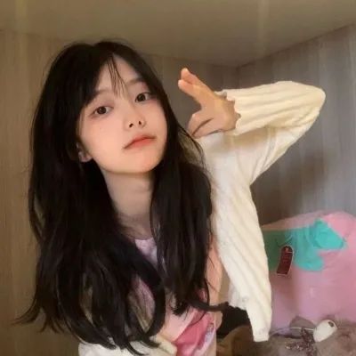 干净又好看的气质头像(共18张)