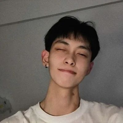 吸引妇女添加的男头像(优选20张)