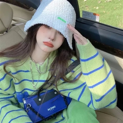 高清好看的高级氛围感女生头像图片(优选22张)